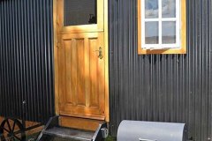 Shepherd Hut with hot tub